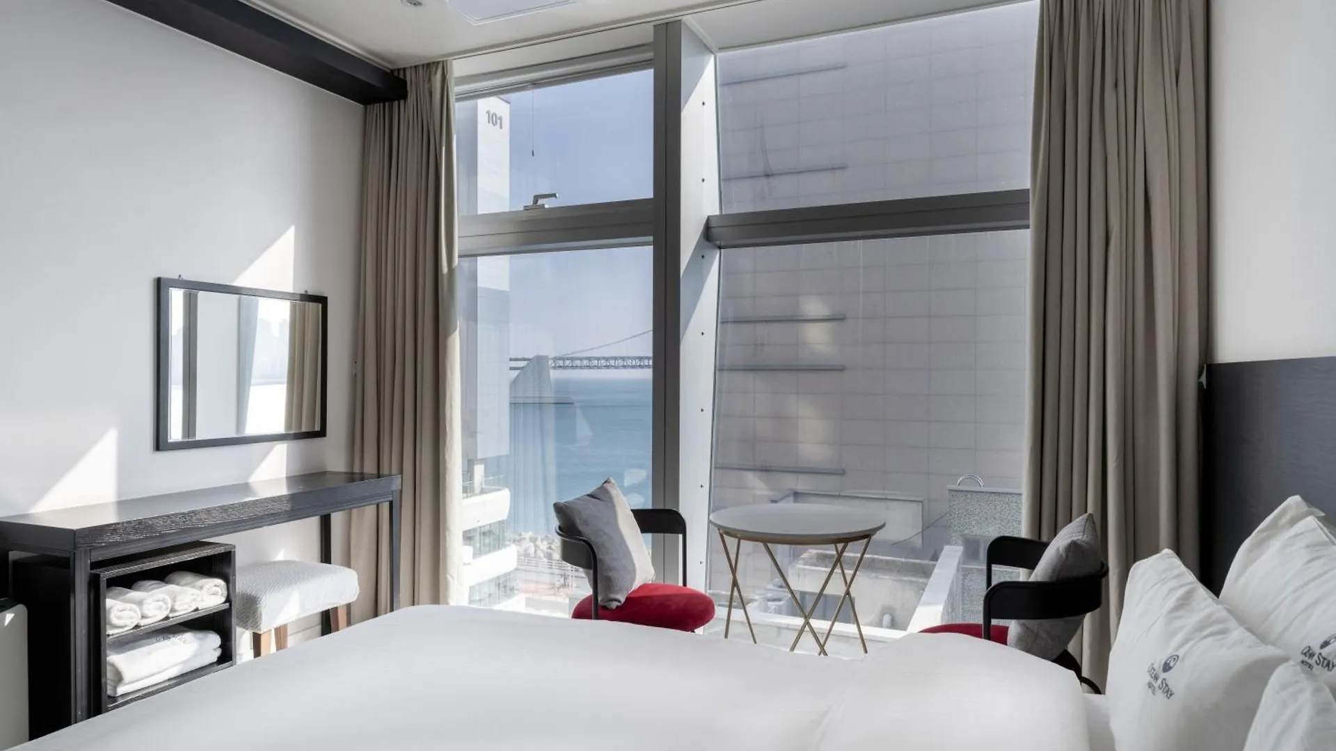 Oceanstay Hotel 釜山